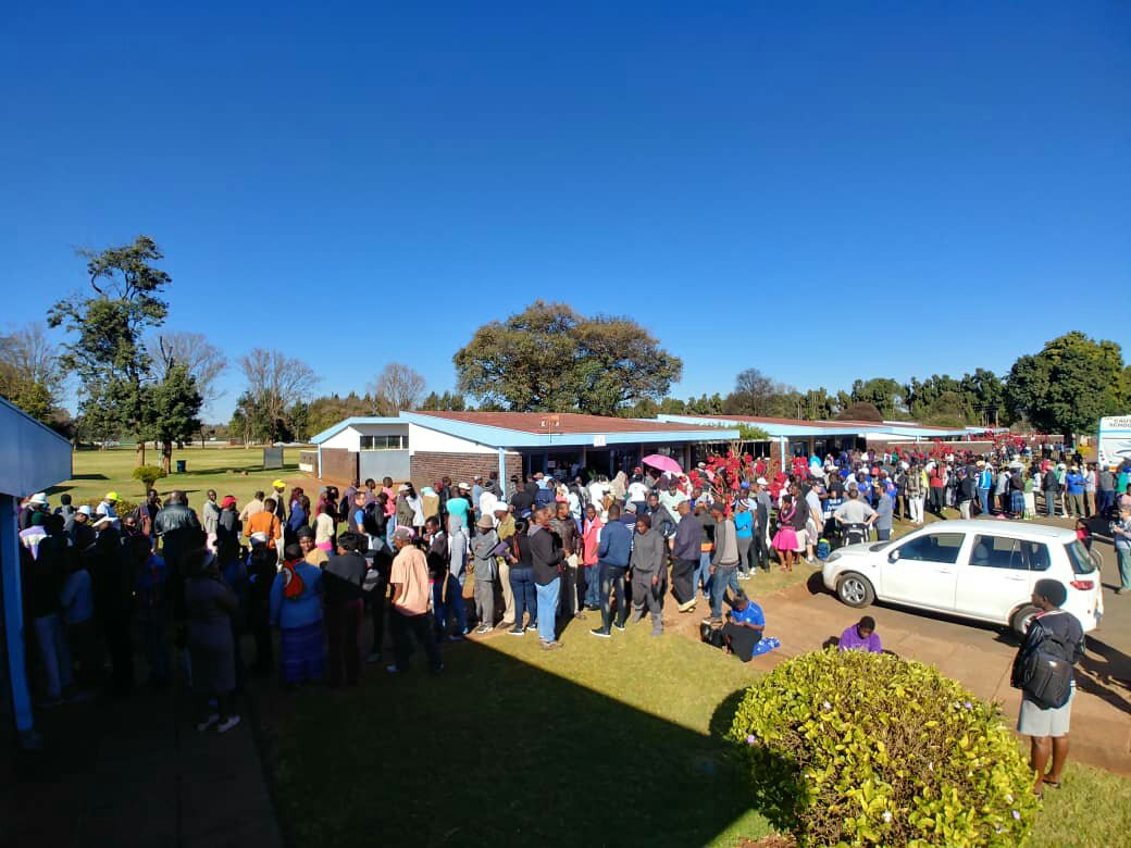 Long queue of voters in Zimbabwe's election 30 July 2018, voter registration online, MISA ZBC elections